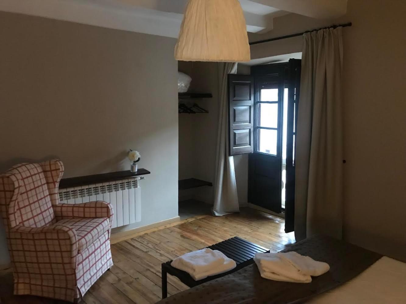 Casa Rural La Plaza Valoria la Buena Экстерьер фото